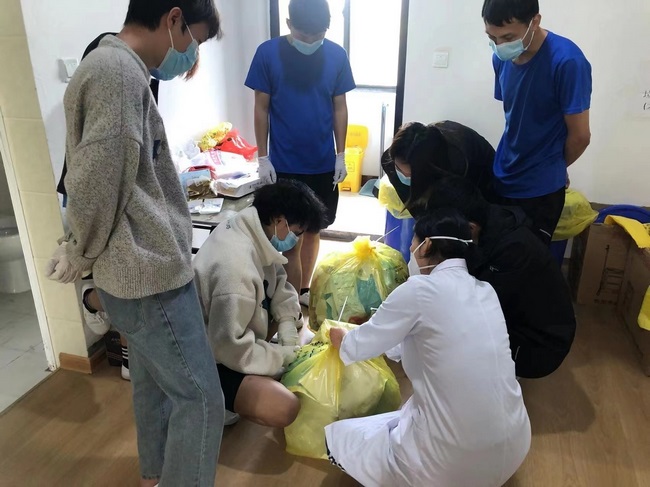 沿著高速看抗疫⑥ | 院感護(hù)師楊玉萍：管衛(wèi)生管穿衣管空氣 隔離點的“大管家”(圖3)
