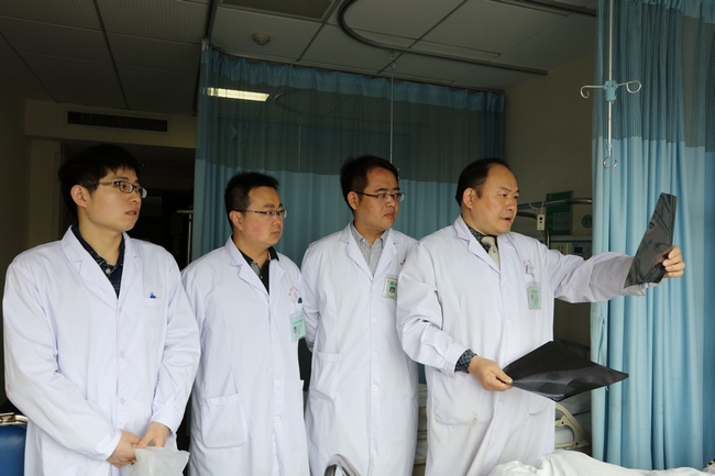 我院陳先進(jìn)主任入選2022年全國(guó)名老中醫(yī)藥專(zhuān)家傳承工作室 建設(shè)項(xiàng)目專(zhuān)家名單(圖2)