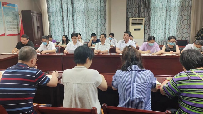 行政三支部開(kāi)展“悟初心 強(qiáng)使命” 政治生日主題黨日活動(dòng)(圖1)