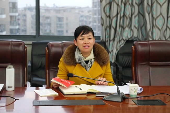 我院召開“講看齊、見行動”專題研討會暨黨委中心組學習擴大會議(圖2)
