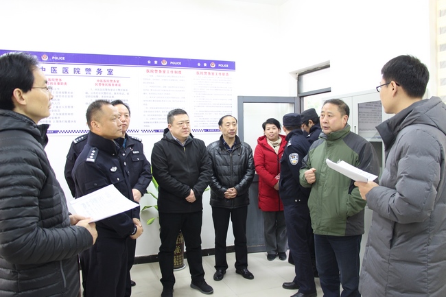 公安部信息化立體化綜合防控體系建設(shè) 驗收小組蒞臨我院檢查指導(dǎo)(圖1)