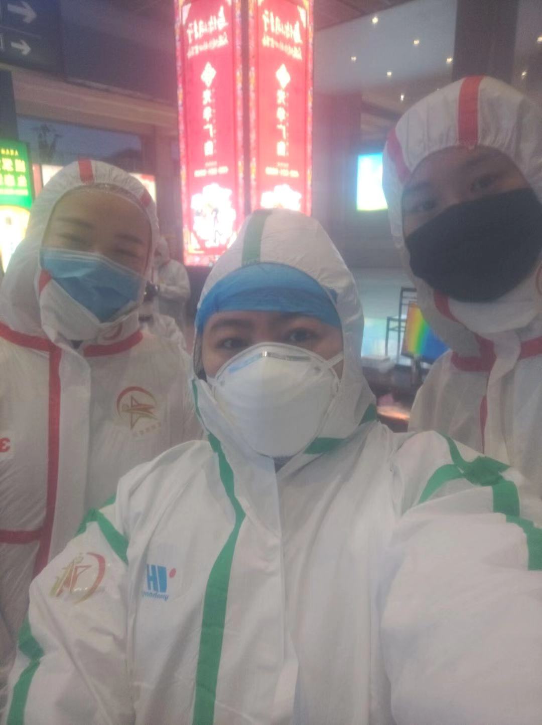 除了堅(jiān)守一線，我們還不忘那份社會(huì)責(zé)任感(圖6)