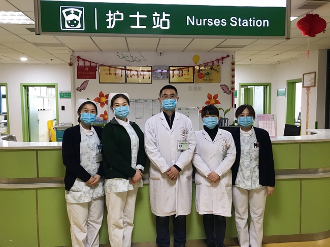 歲序更迭 辭舊迎新——除夕夜，感謝這些負(fù)重前行的醫(yī)護(hù)工作者(圖1)