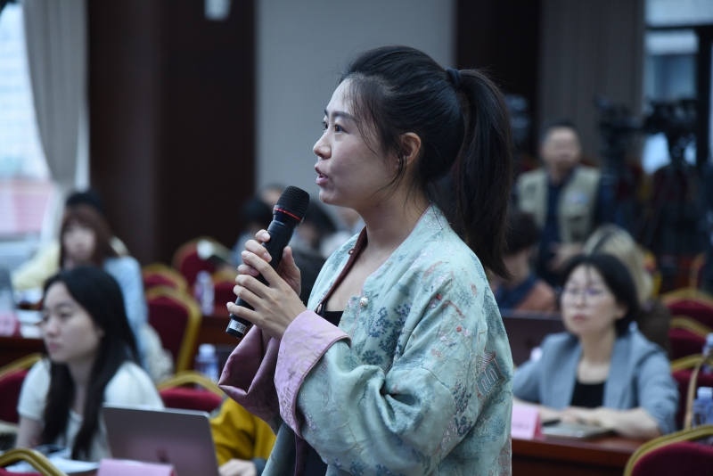 國家醫(yī)保局“建立定點(diǎn)醫(yī)藥機(jī)構(gòu)相關(guān)人員醫(yī)保支付資格管理制度”新聞發(fā)布會實(shí)錄(圖13)